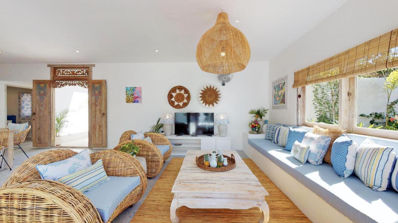 Kuta  Sunyi Villas מראה חיצוני תמונה